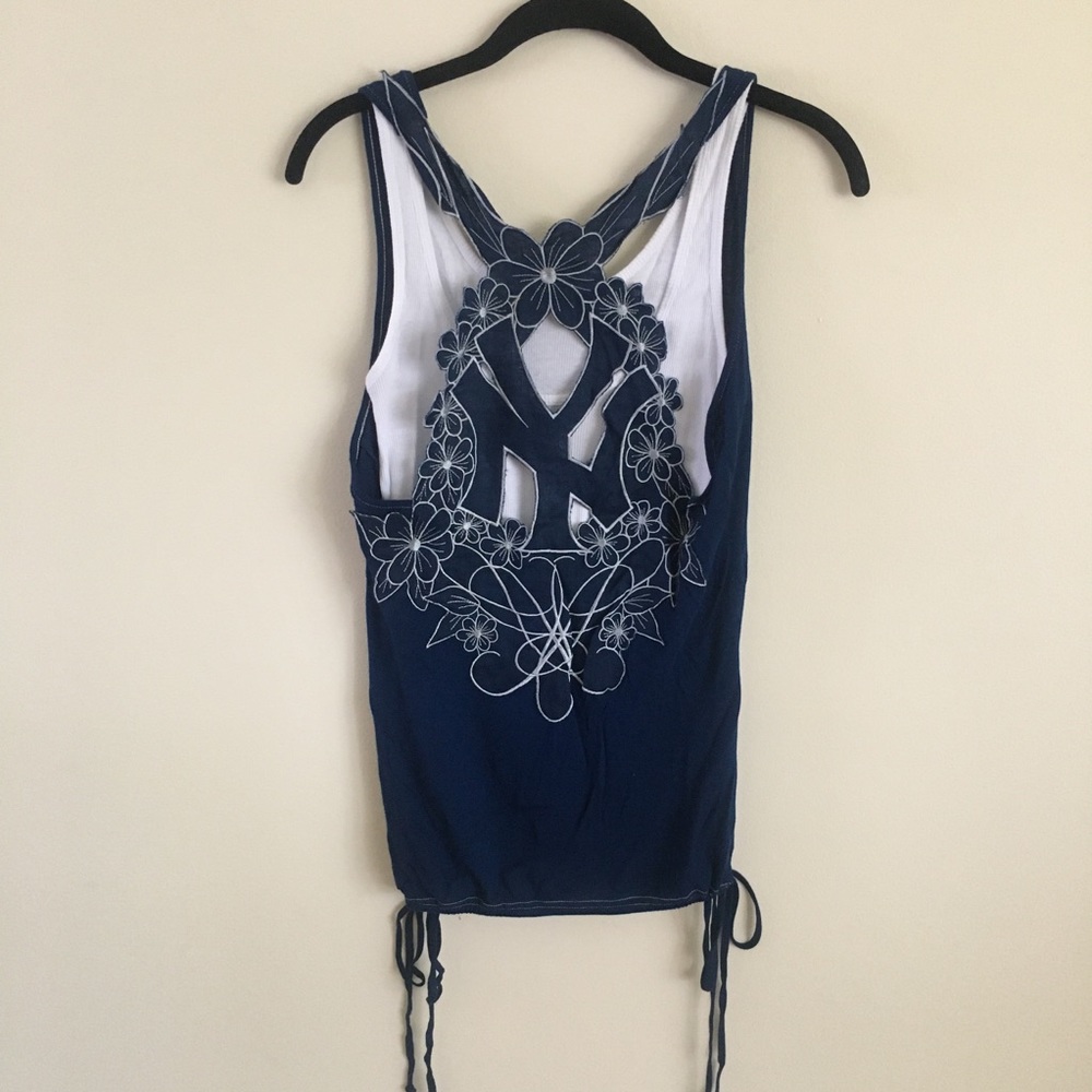 Yankees tank with NY detail